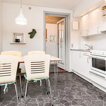 6 Person Holiday Home In R M Sønderby 外观 照片