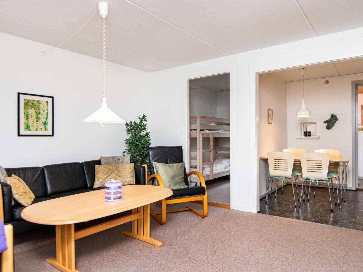 6 Person Holiday Home In R M Sønderby 外观 照片