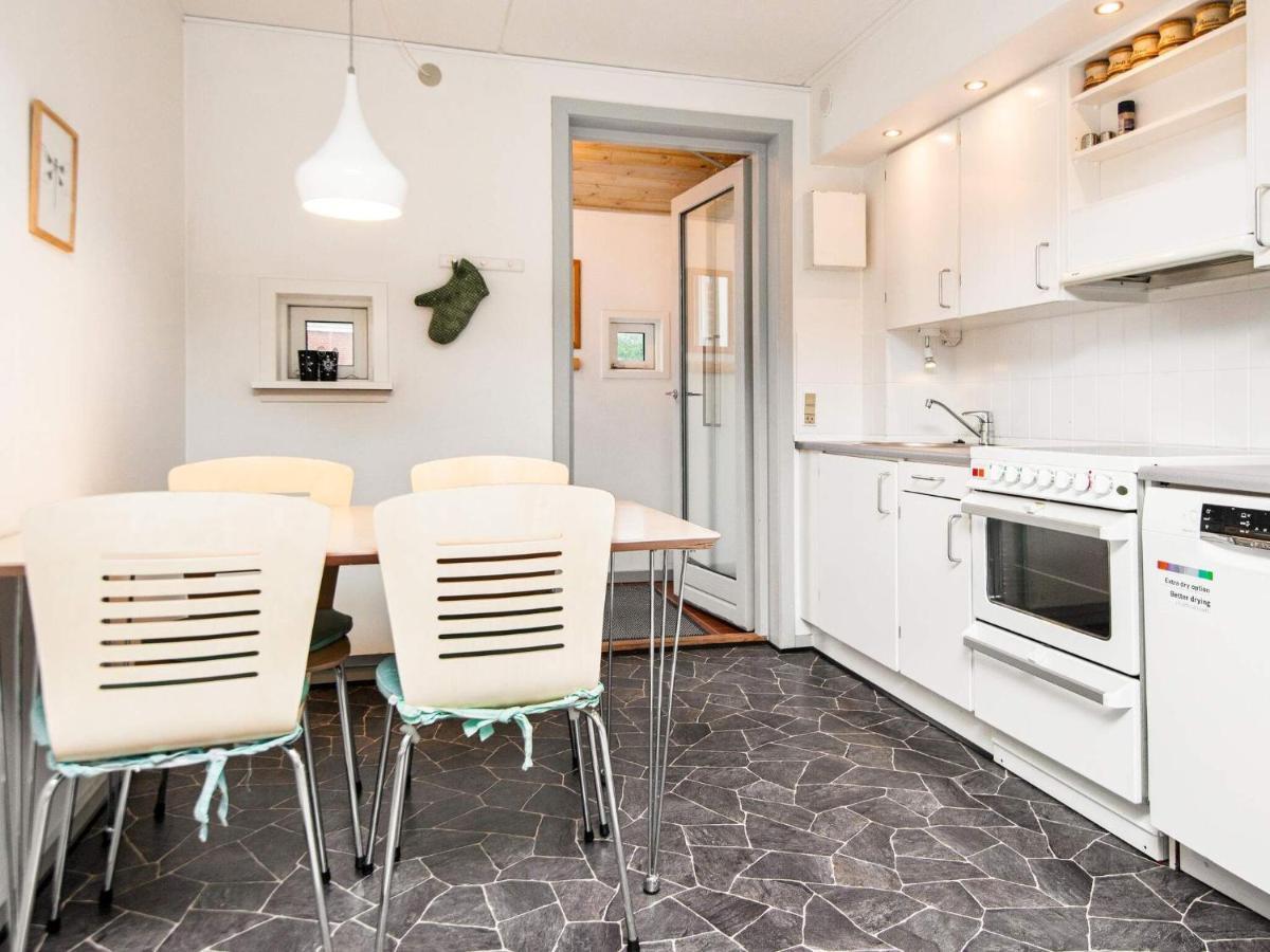 6 Person Holiday Home In R M Sønderby 外观 照片